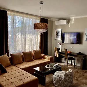 Luxury Ivon Apartahotel Plovdiv