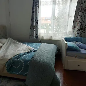 Belle Dans Un Quartier Calme Bed and breakfast Anderlecht